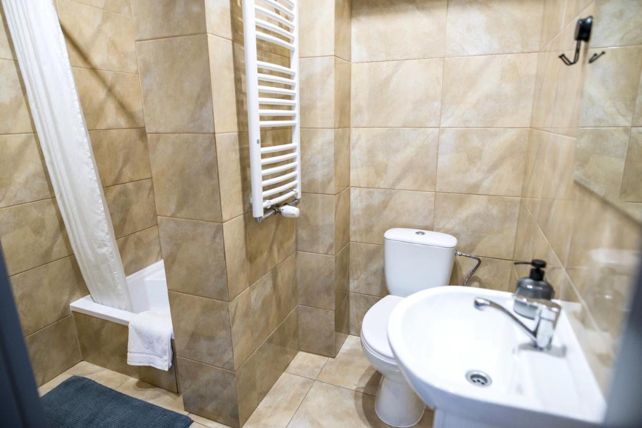 Apartamenty Centrum Biskupiec ビスクピエツ エクステリア 写真