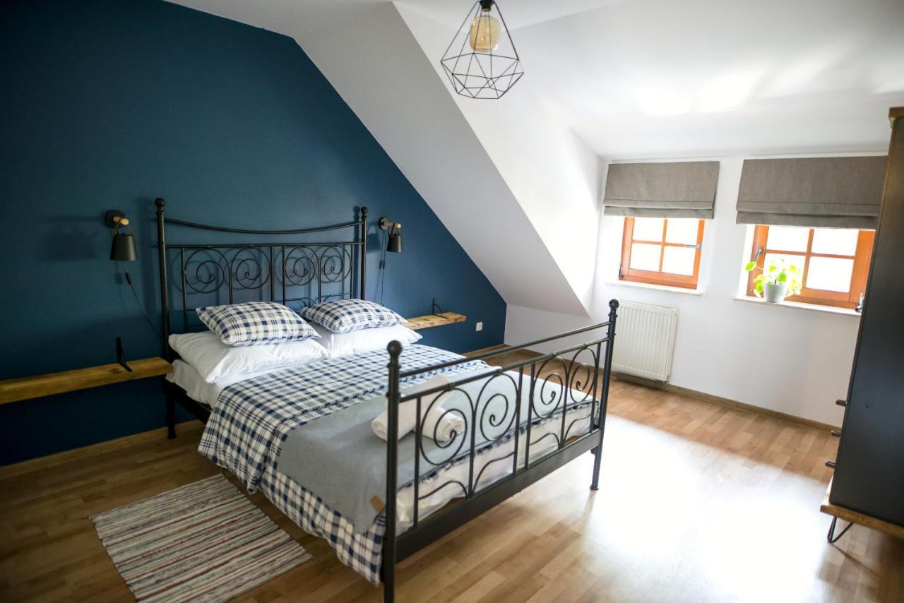 Apartamenty Centrum Biskupiec ビスクピエツ エクステリア 写真